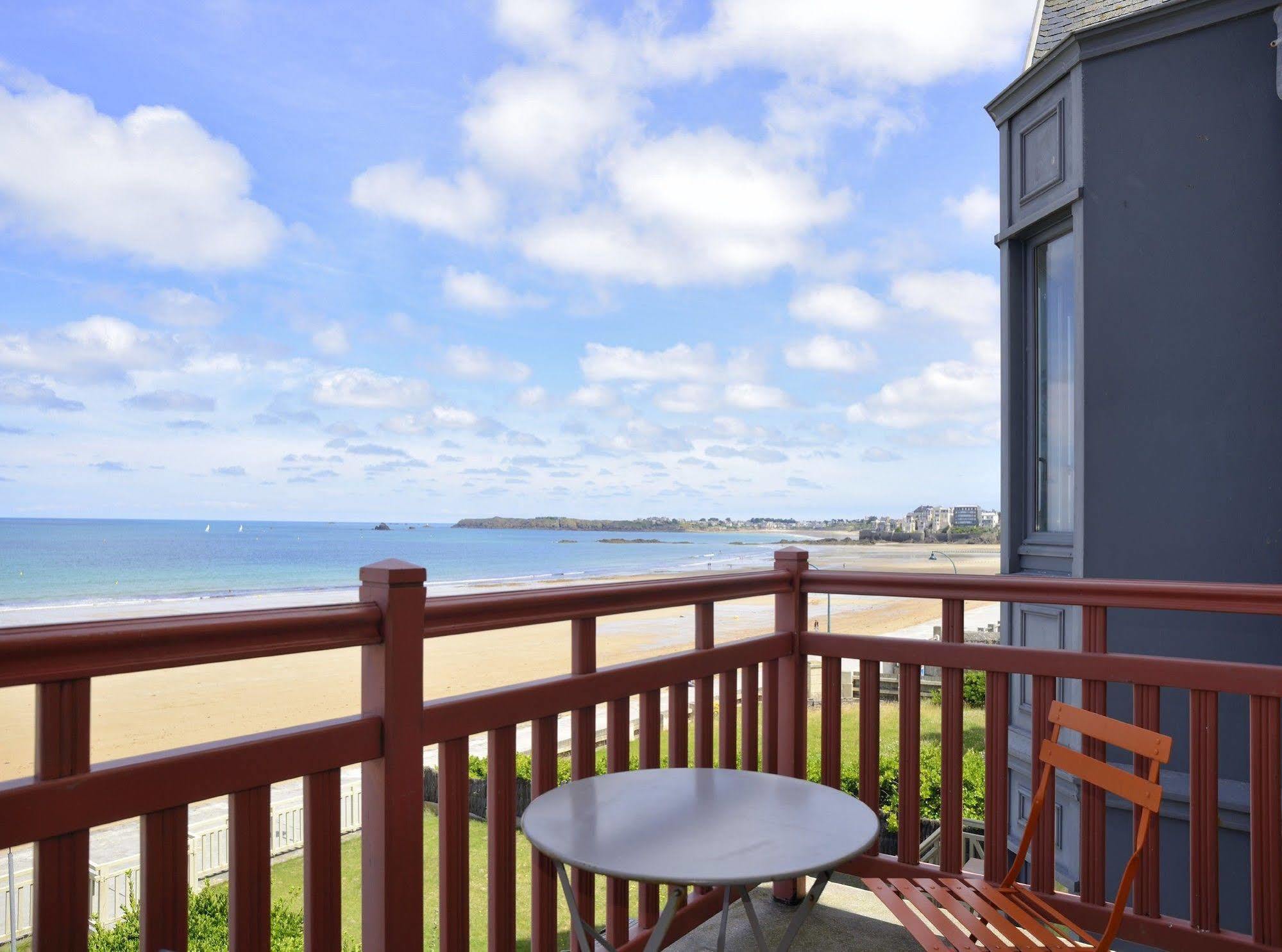 Hotel Les Charmettes Saint-Malo Exterior foto